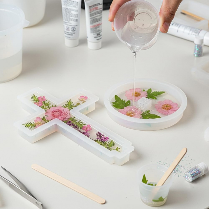 Two silicone molds with a base - đánh giá và giá Candle Making Classes